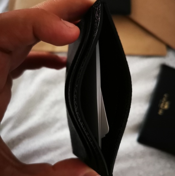 Coach Luxury Card Holder - Picture 3 of 4